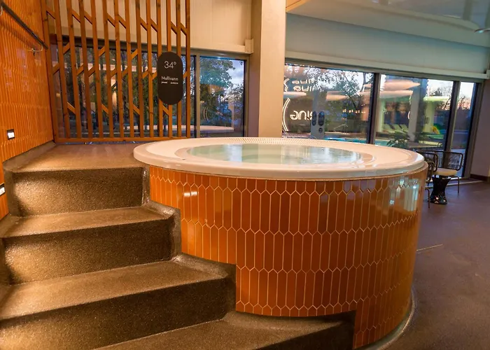 Ring Spa Hostel